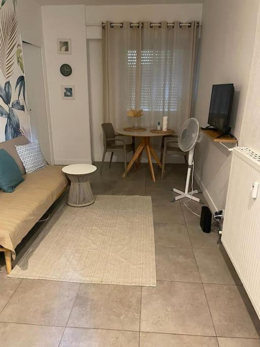 Jungle Appart Niza Exterior foto